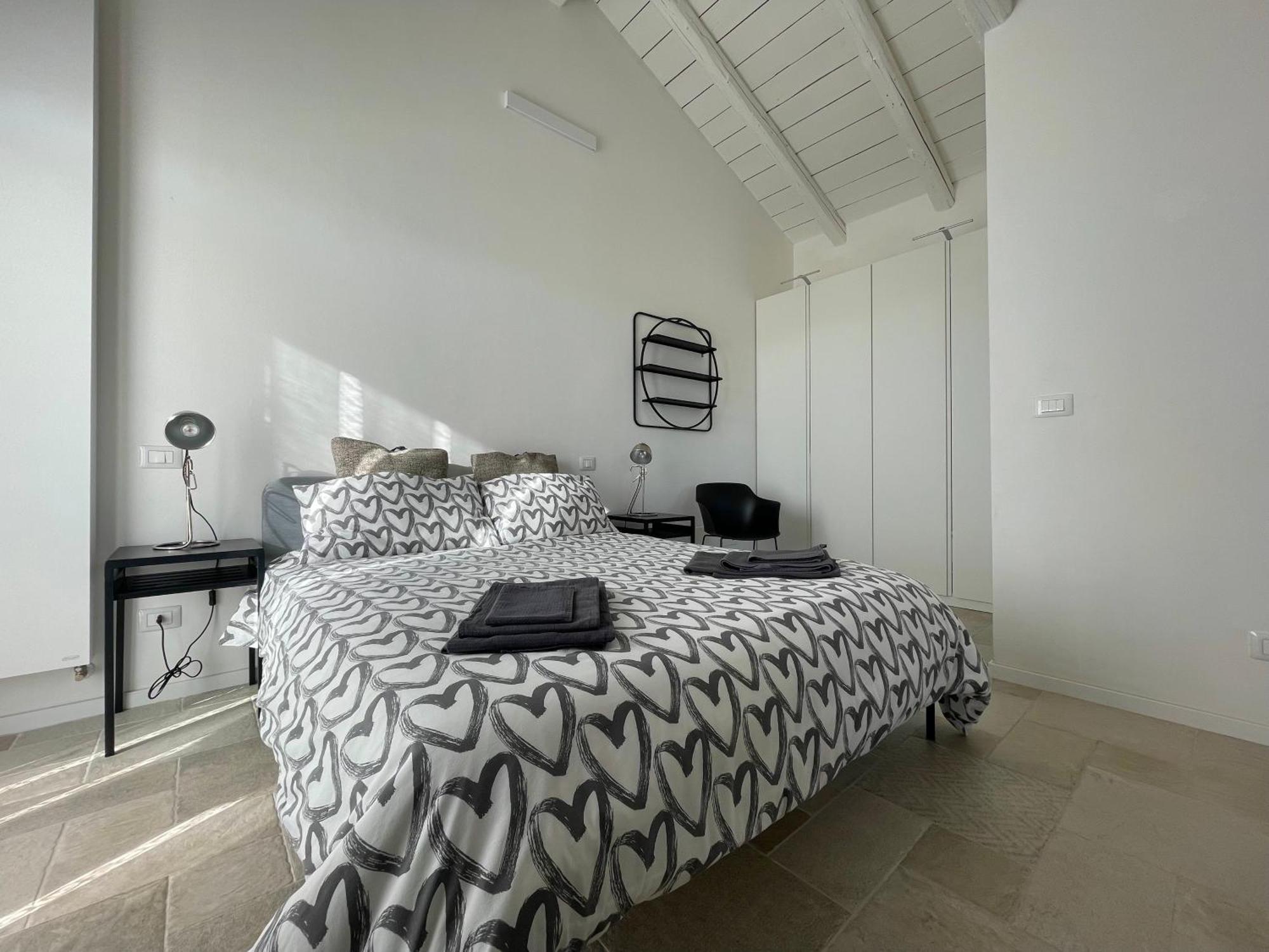 Piccola Corte Duplex อูดิเน ภายนอก รูปภาพ