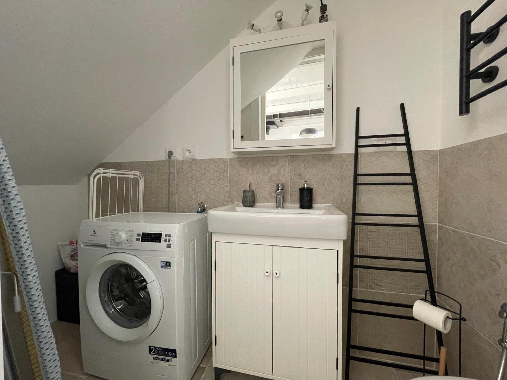 Piccola Corte Duplex อูดิเน ภายนอก รูปภาพ